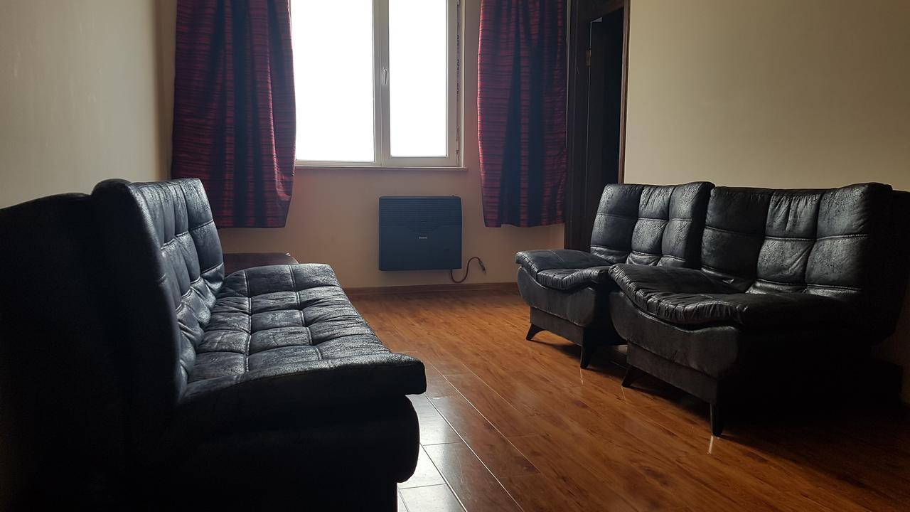 Apartment In Front Of Mcdonald'S Batumi Exterior foto